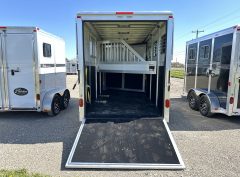 IN STOCK NEW 2024 FLETCHER 3H 18ft Slant extra large stalls and Tack with Ramp